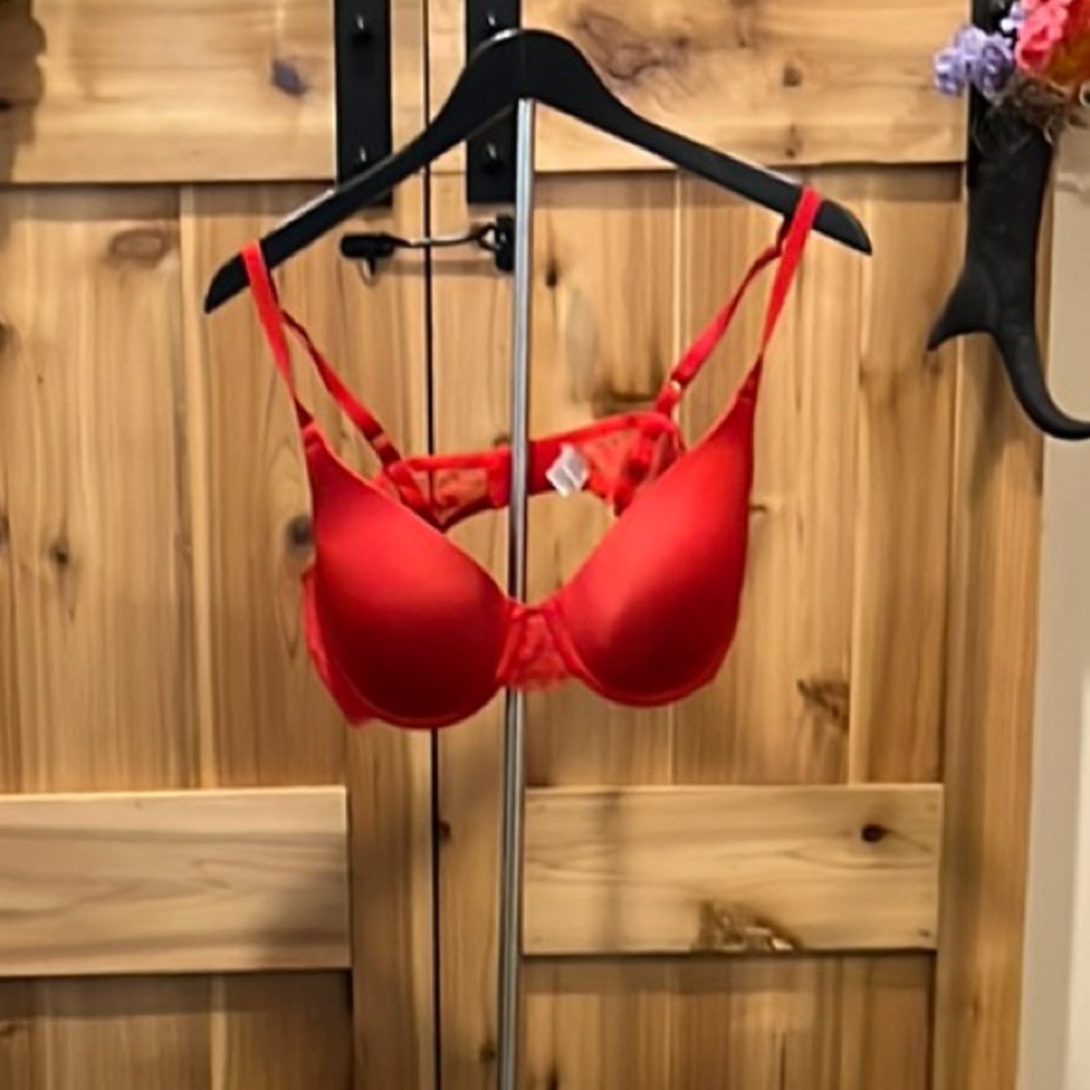 Wacoal Red Padded Underwire Bra